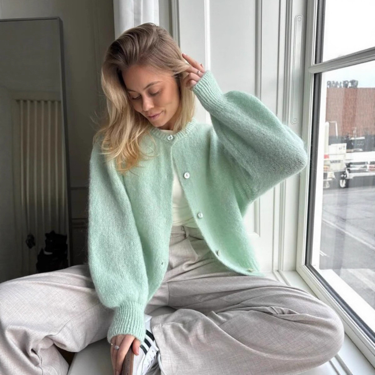 Home Office England - Sweet Macaron Wool Cardigan Sweater Autumn