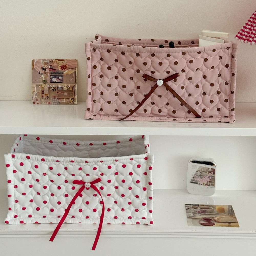 Large Polka Dot Quilted Rectan - Home Office England recension och pris